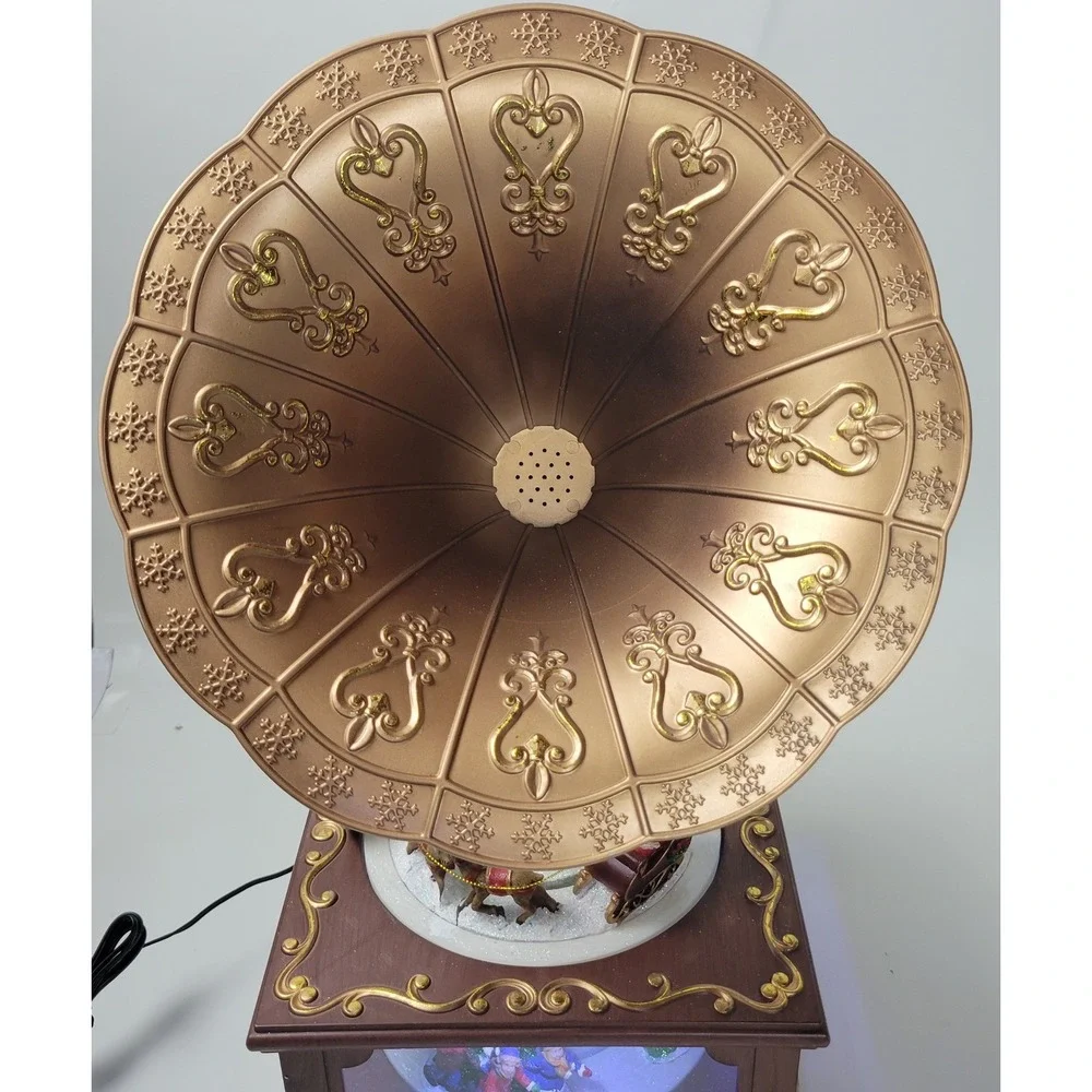 Holiday Living Sierra's Gramophone Musical Animated Christmas Decor 1034111 LED